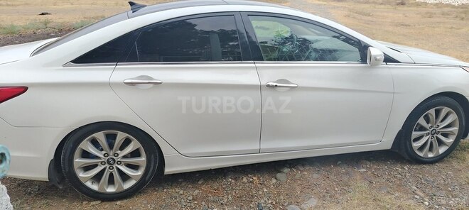 Hyundai Sonata 2011, 178,338 km - 2.4 l - Qazax