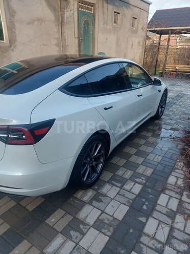 Tesla Model 3 2023, 28,000 km - 0.0 l - Bakı