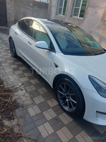 Tesla Model 3 2023, 28,000 km - 0.0 l - Bakı