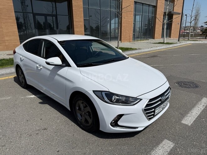 Hyundai Avante 2016, 198,000 km - 1.6 l - Bakı