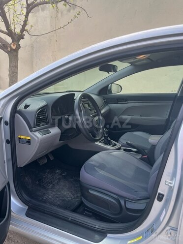 Hyundai Elantra 2016, 238,000 km - 2.0 l - Bakı