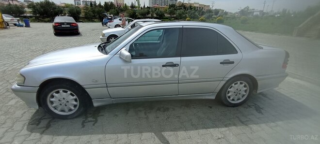 Mercedes C 220 d 1999, 595,000 km - 2.2 л - Bakı