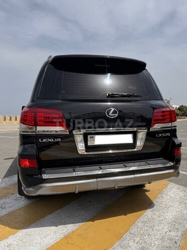 Lexus LX 570 2015, 133,000 km - 5.7 l - Bakı