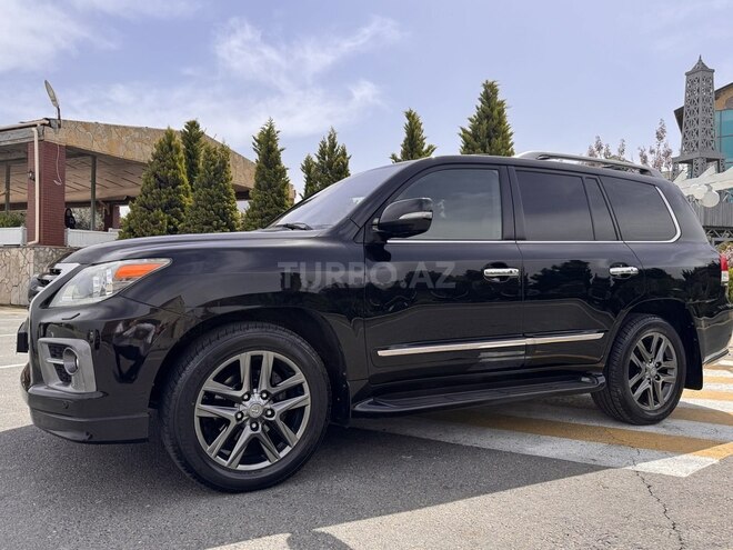 Lexus LX 570 2015, 133,000 km - 5.7 l - Bakı