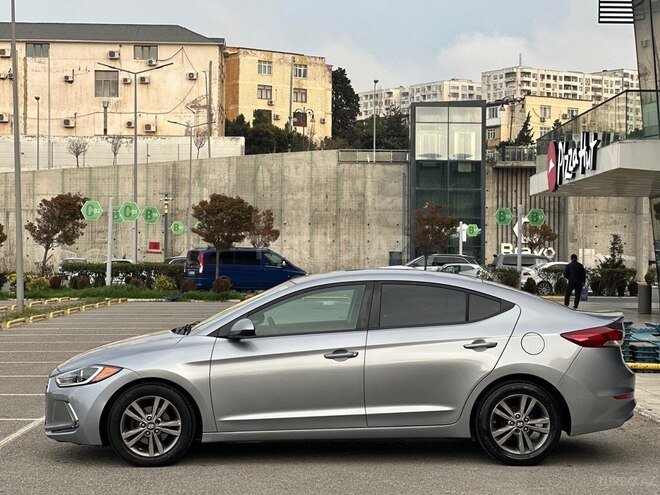 Hyundai Elantra 2016, 124,000 km - 2.0 л - Bakı