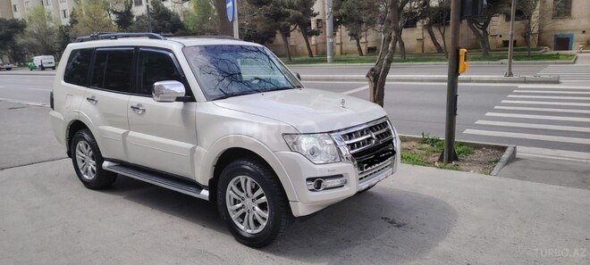 Mitsubishi Pajero 2014, 193,000 km - 3.8 l - Bakı