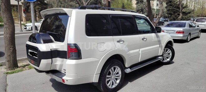 Mitsubishi Pajero 2014, 193,000 km - 3.8 l - Bakı