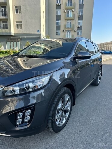 Kia Sorento-4