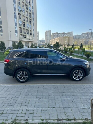 Kia Sorento-6