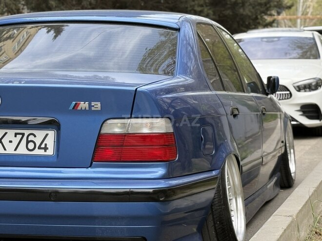 BMW 320 1995, 300,000 km - 2.0 l - Bakı