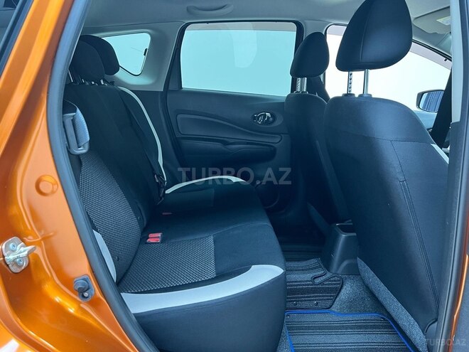 Nissan Note-8