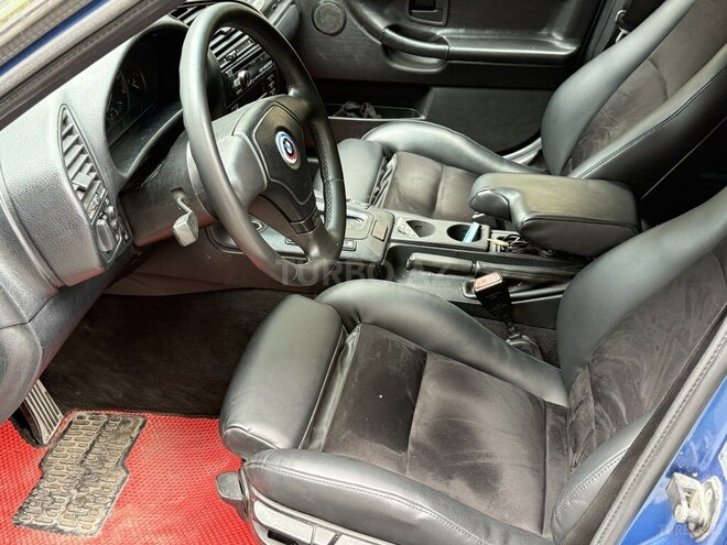BMW 320 1995, 300,000 km - 2.0 l - Bakı