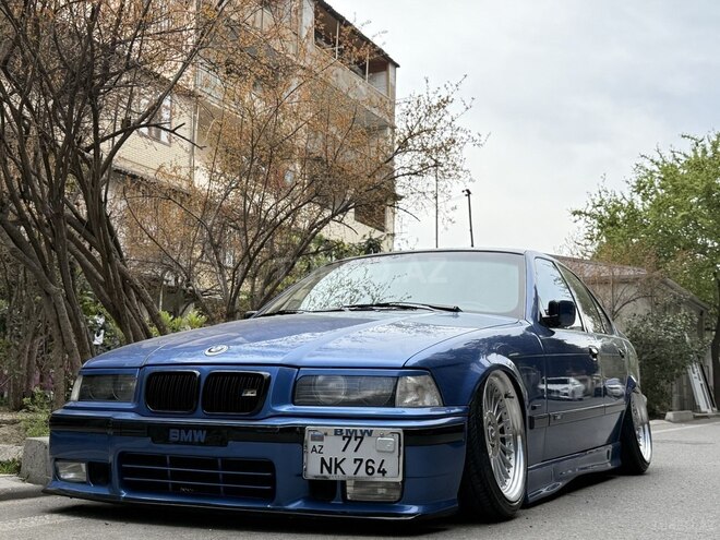 BMW 320 1995, 300,000 km - 2.0 l - Bakı