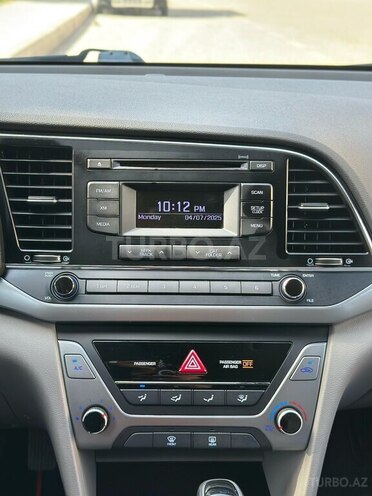 Hyundai Elantra 2016, 68,000 km - 2.0 л - Bakı