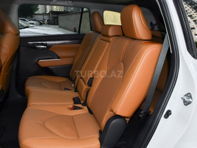 Toyota Highlander 2025, 0 km - 2.5 l - Bakı
