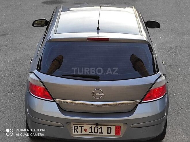 Opel Astra 2006, 293,000 km - 1.4 l - Quba