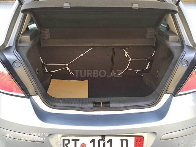 Opel Astra 2006, 293,000 km - 1.4 l - Quba