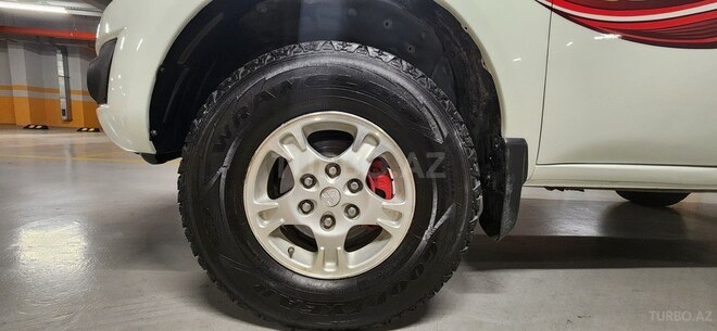 Mitsubishi L200 2015, 333,000 km - 2.5 l - Bakı