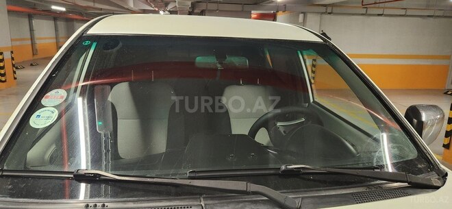 Mitsubishi L200 2015, 333,000 km - 2.5 l - Bakı
