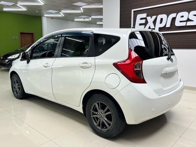 Nissan Note 2015, 87,000 km - 1.2 l - Bakı