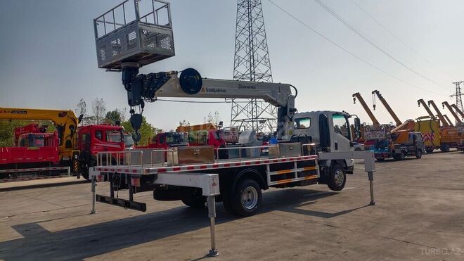 Isuzu  2025, 0 km - 2.5 l - Bakı