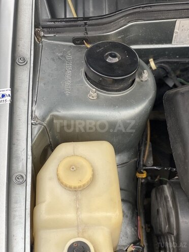 LADA (VAZ) 2115 2009, 400,000 km - 1.5 л - Bakı