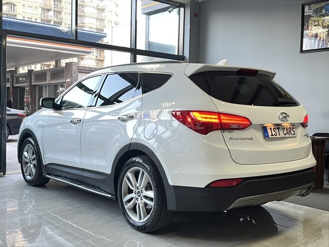Hyundai Santa Fe-7