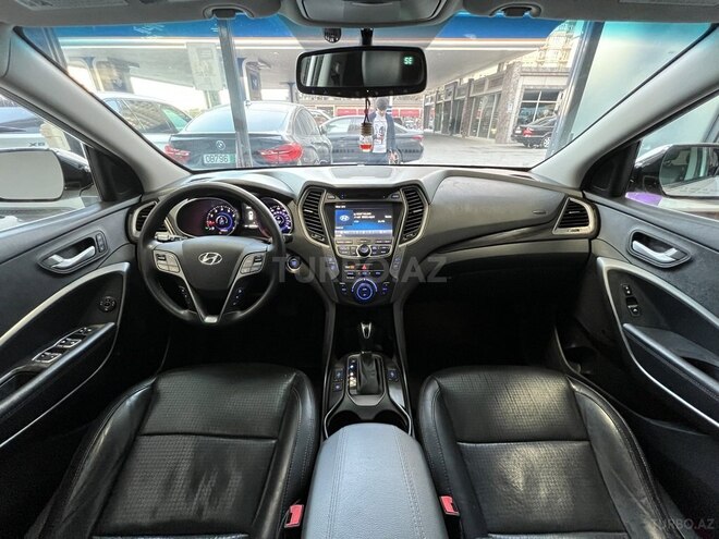 Hyundai Santa Fe-12