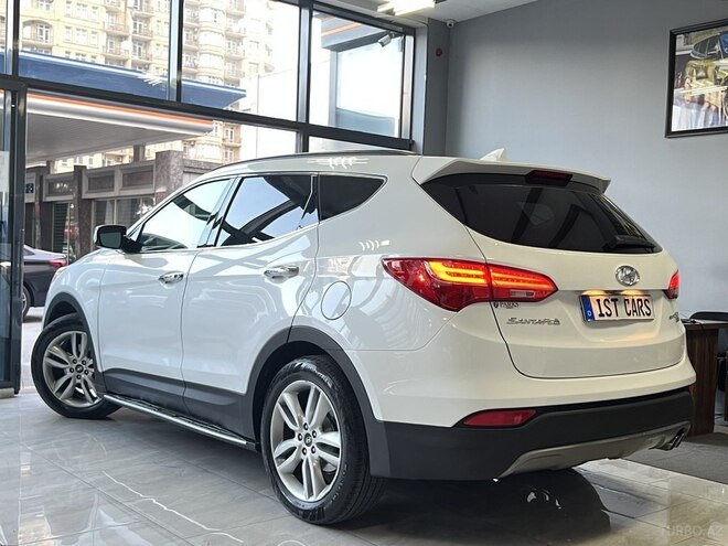 Hyundai Santa Fe-9