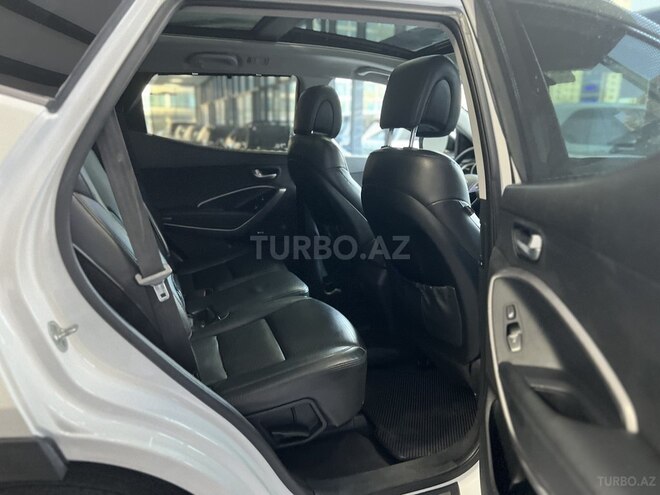 Hyundai Santa Fe-11