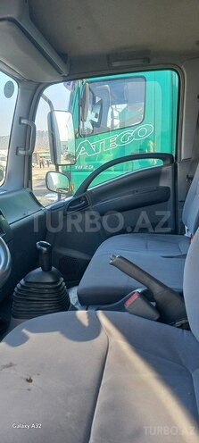 Isuzu  2008, 202,000 km - 5.2 l - Bakı