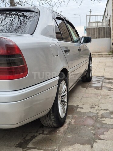 Mercedes C 220 d 1996, 355,670 km - 2.2 л - Salyan