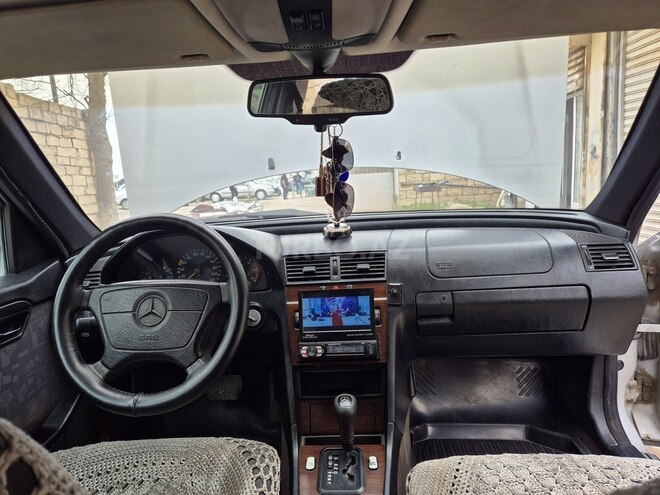Mercedes C 220 d 1996, 355,670 km - 2.2 л - Salyan
