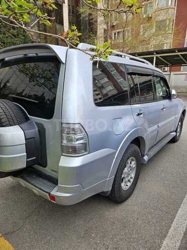 Mitsubishi Pajero 2007, 283,000 km - 3.0 л - Bakı
