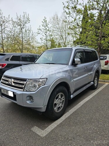 Mitsubishi Pajero 2007, 283,000 km - 3.0 л - Bakı