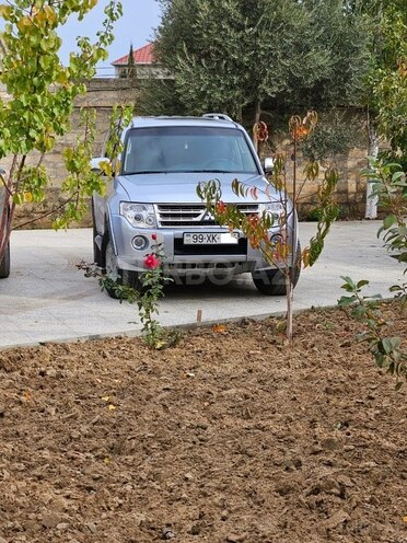 Mitsubishi Pajero 2007, 283,000 km - 3.0 л - Bakı