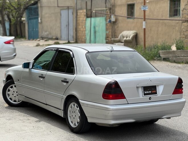 Mercedes C 200 1999, 247,000 km - 2.0 л - Bakı