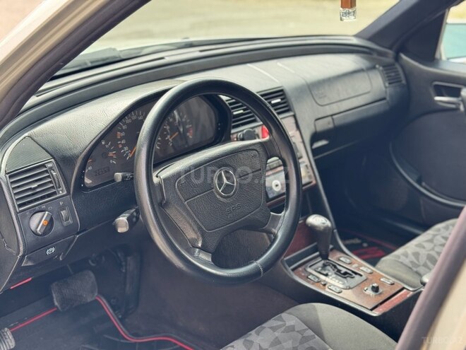 Mercedes C 200 1999, 247,000 km - 2.0 л - Bakı