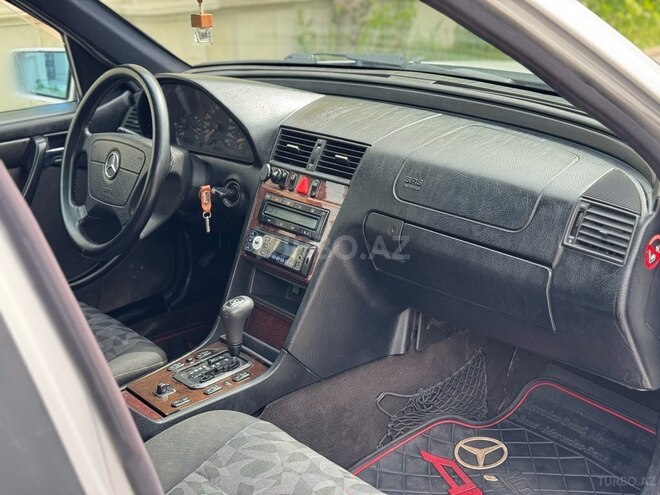Mercedes C 200 1999, 247,000 km - 2.0 л - Bakı