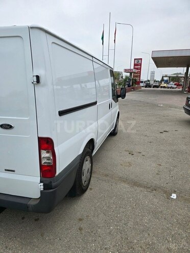 Ford Transit 2010, 179,962 km - 2.2 л - Salyan