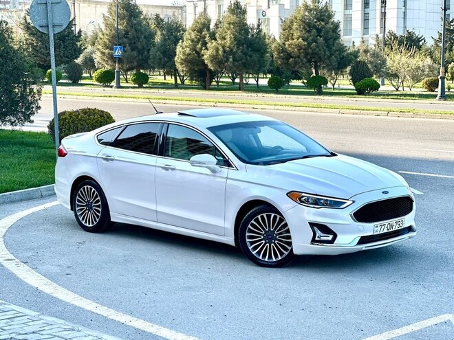 Ford Fusion (North America) 2017, 126,000 km - 2.0 l - Bakı
