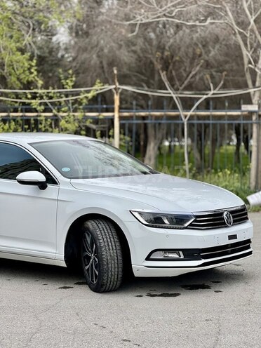 Volkswagen Passat 2016, 198,000 km - 1.8 л - Bakı