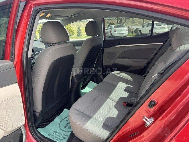 Hyundai Elantra 2019, 73,000 km - 2.0 l - Bakı