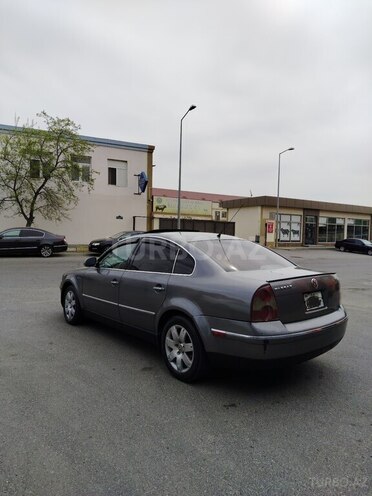 Volkswagen Passat 2004, 440,000 km - 1.8 l - Bakı