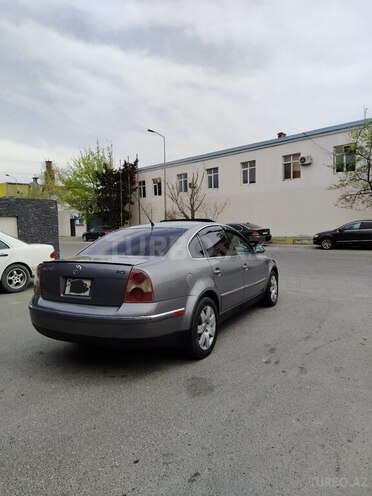 Volkswagen Passat 2004, 440,000 km - 1.8 l - Bakı