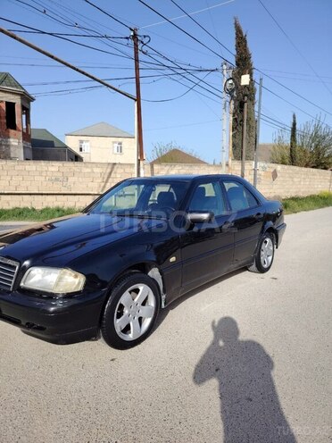 Mercedes C 200 1996, 310,000 km - 2.0 l - Bakı