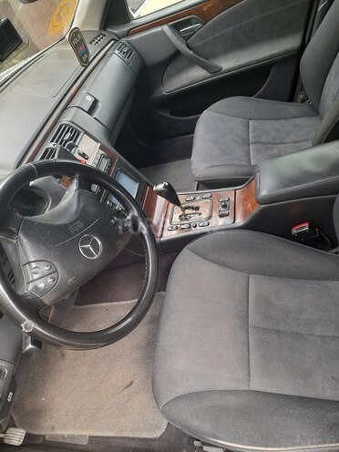 Mercedes E 270 2001, 530,000 km - 2.7 l - Ağcabədi
