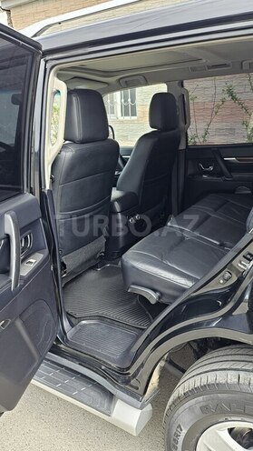Mitsubishi Pajero 2007, 203,000 km - 3.0 l - Bakı