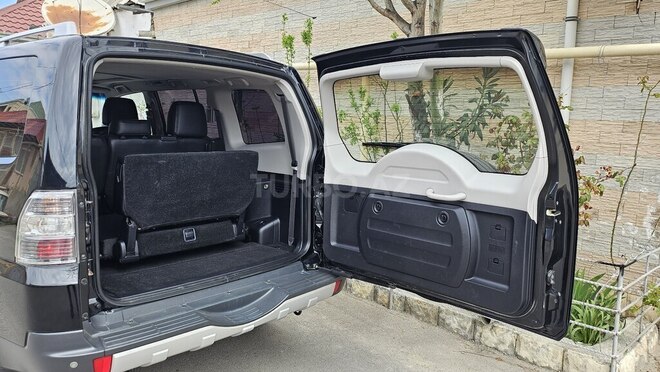 Mitsubishi Pajero 2007, 203,000 km - 3.0 l - Bakı