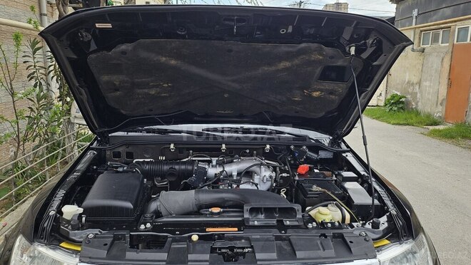 Mitsubishi Pajero 2007, 203,000 km - 3.0 l - Bakı